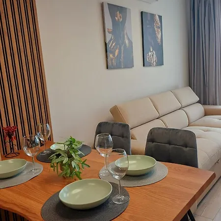 Your In With Free Private Parking